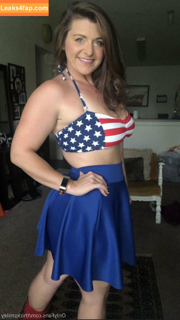 Thicksmiley /  слитое фото фото #0070