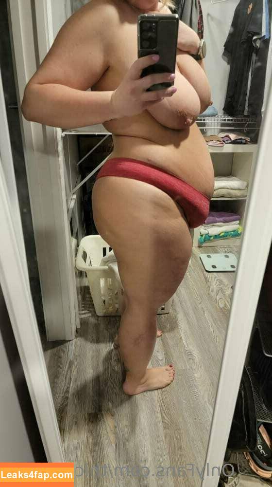 thickwife89 /  leaked photo photo #0025