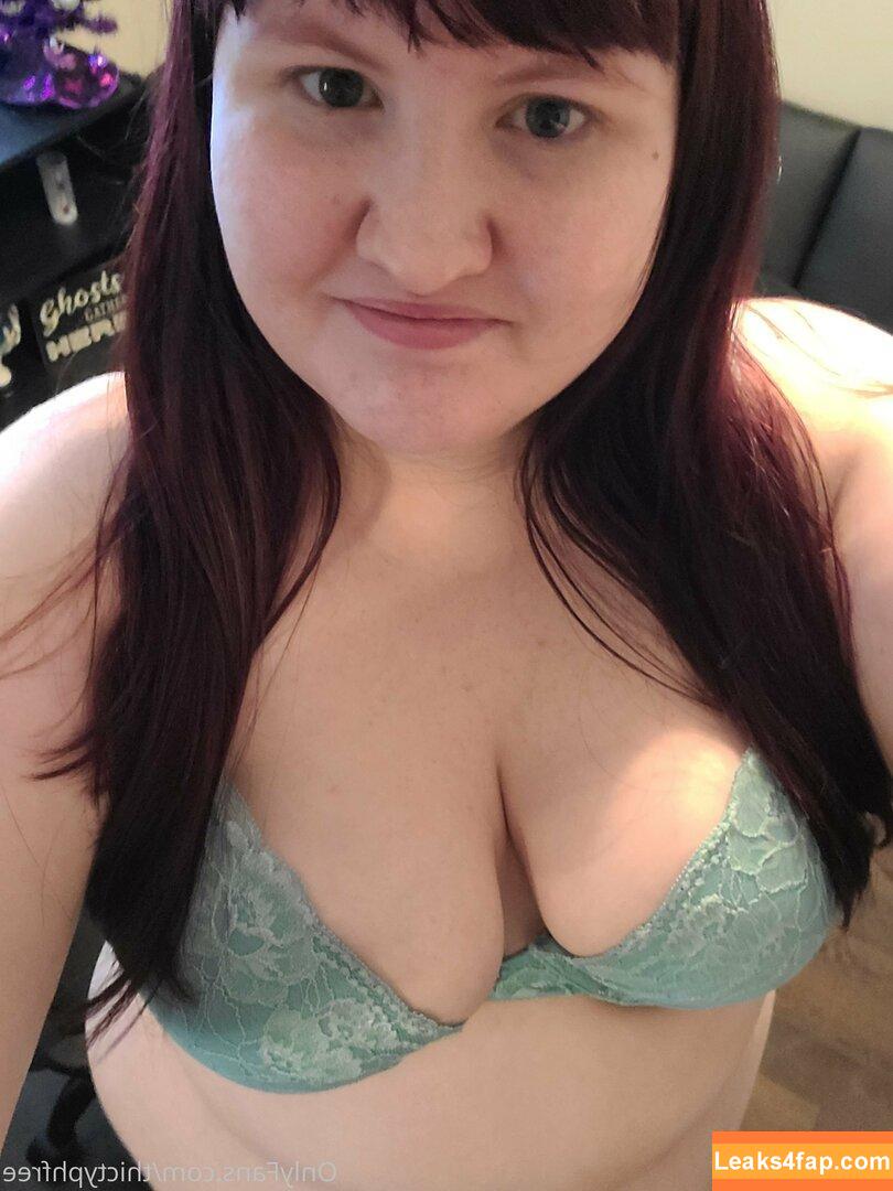 thictyphbbw /  leaked photo photo #0017