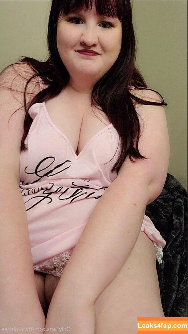 thictyphbbw /  leaked photo photo #0040