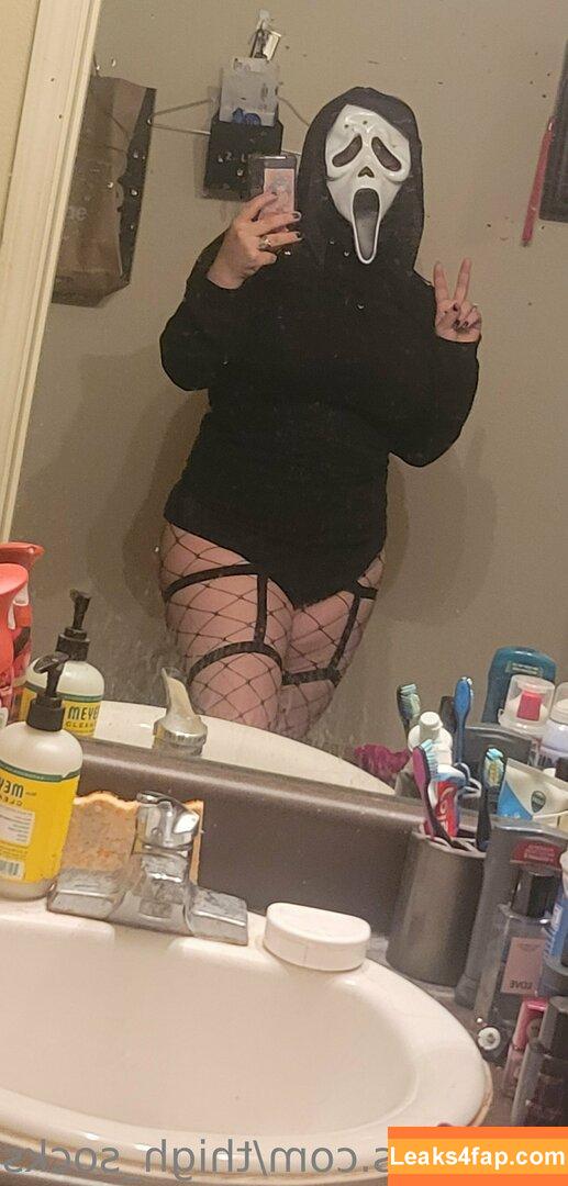 thigh_socks /  leaked photo photo #0025