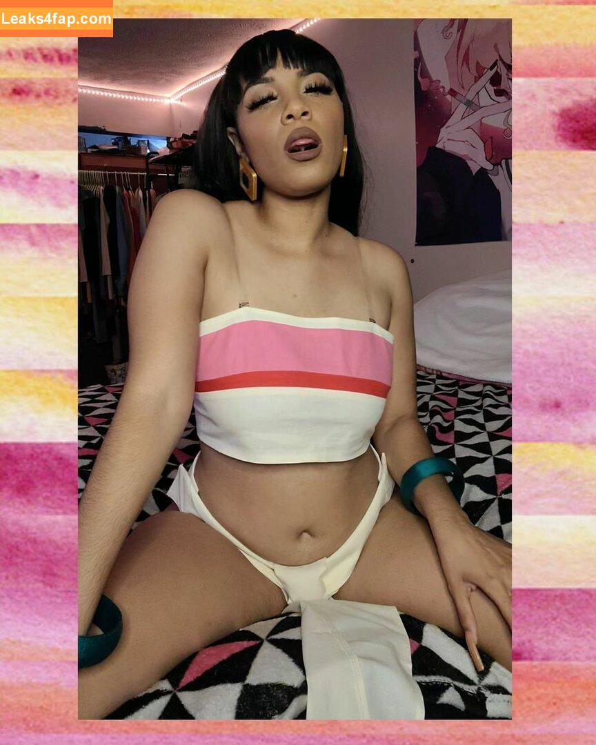 Thighlyinfluential / 1dimpled_aja / AnimatedAja / NaughtyByNelly leaked photo photo #0137