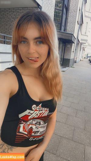 Thisislina photo #0025