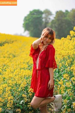 Thisislina photo #0216