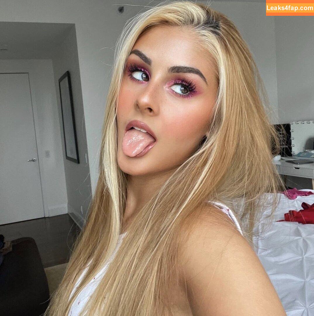 Thisshitisdananas leaked photo photo #0010