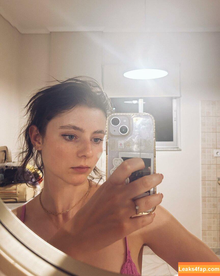 Thomasin Mckenzie / mackzjoness / thomasin.mckenzie leaked photo photo #0096