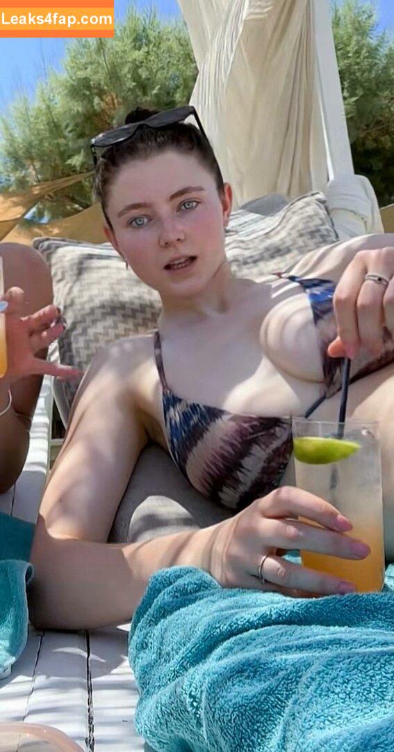 Thomasin Mckenzie / mackzjoness / thomasin.mckenzie leaked photo photo #0173