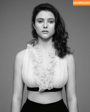 Thomasin Mckenzie photo #0114