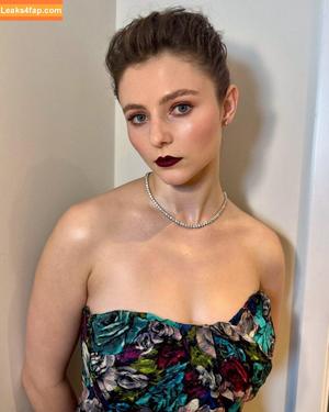 Thomasin Mckenzie photo #0222