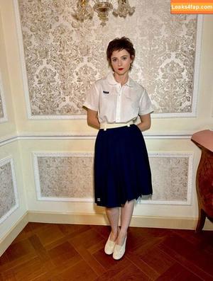 Thomasin Mckenzie photo #0270