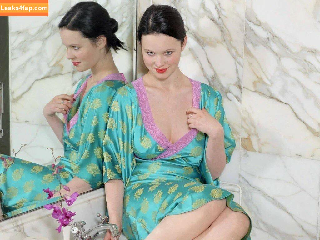 Thora Birch / 1107miss leaked photo photo #0023