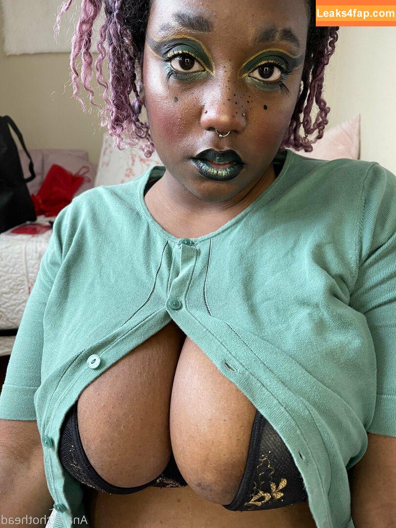 thothead /  leaked photo photo #0002