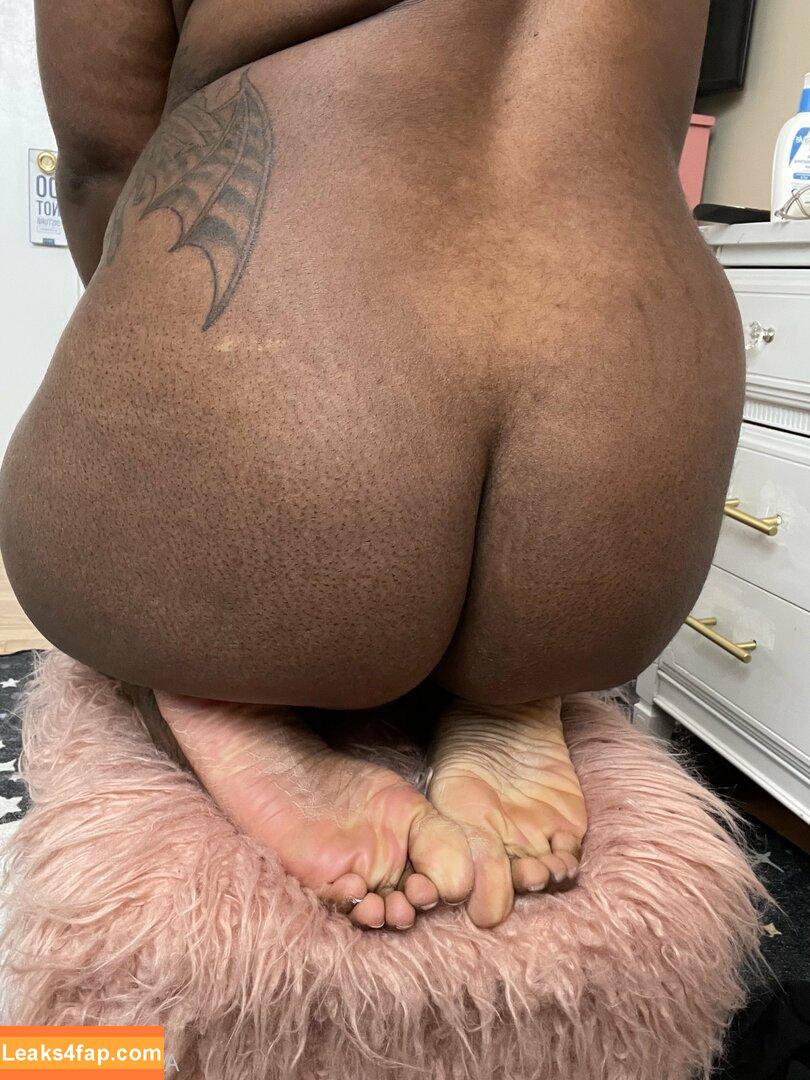 thothead /  leaked photo photo #0014