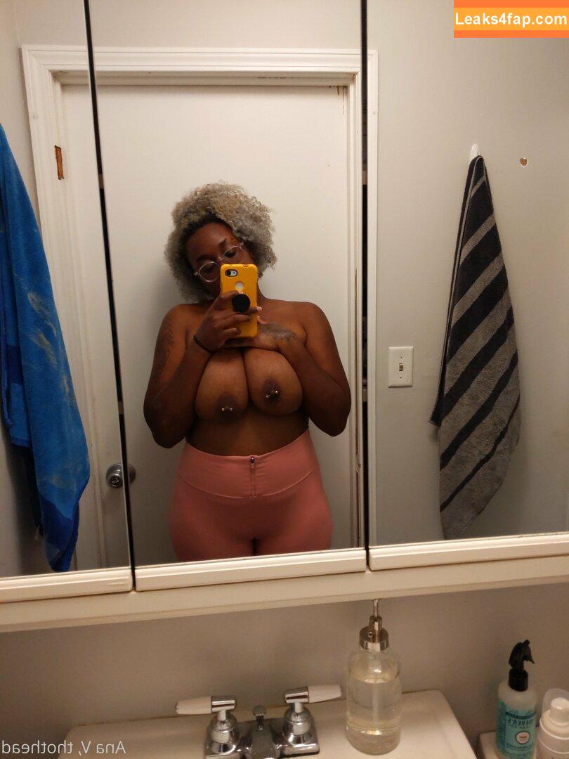 thothead /  leaked photo photo #0021