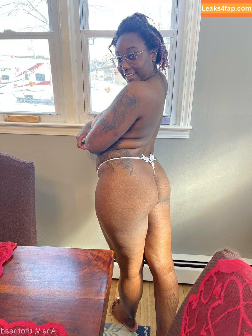 thothead /  leaked photo photo #0043