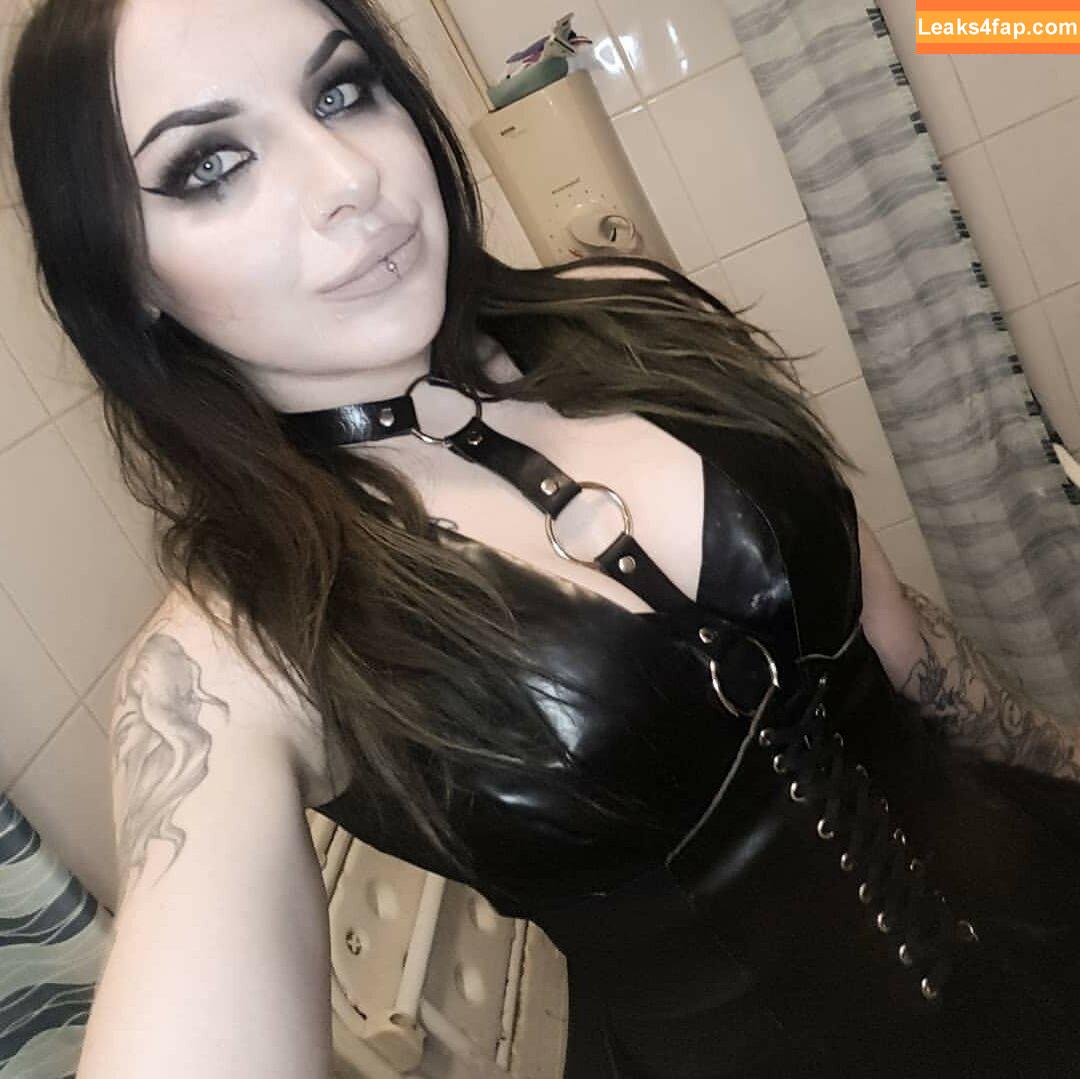 ThrashMetalDoll leaked photo photo #0008