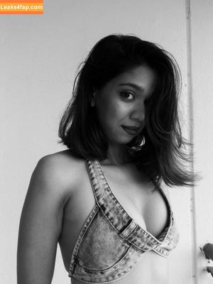 Thwishaa Bose photo #0020