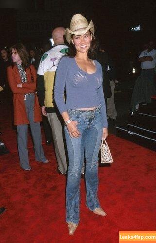 Tia Carrere / tia_carrera_free / tiacarrere leaked photo photo #0060