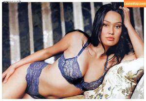 Tia Carrere photo #0015