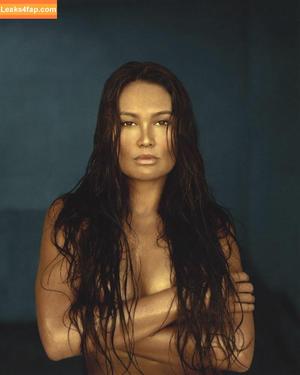 Tia Carrere photo #0017