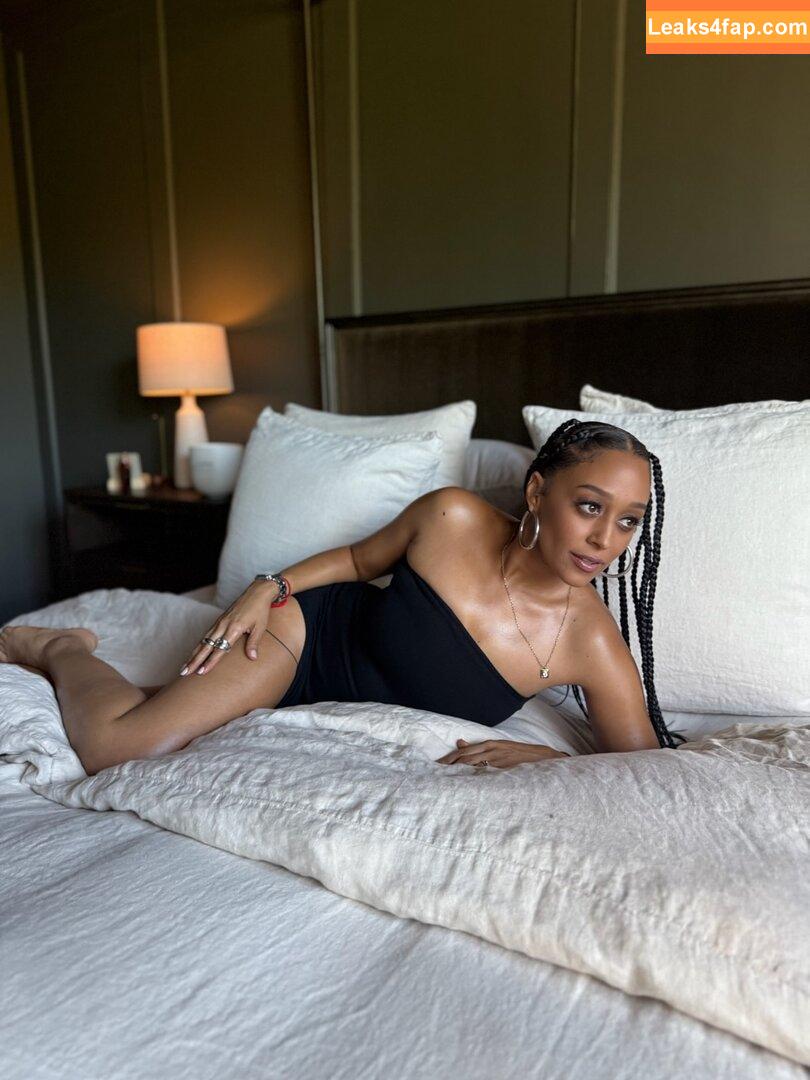 Tia Mowry / tiamowry leaked photo photo #0004
