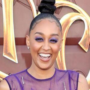 Tia Mowry photo #0003