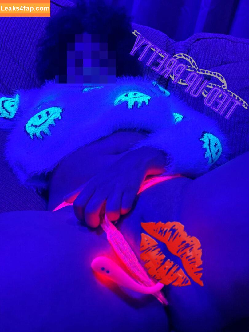tieduppretty / pretty_tied_upxx leaked photo photo #0024