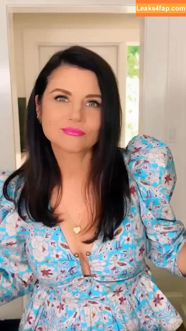 Tiffani Thiessen / tiffanithiessen leaked photo photo #0144