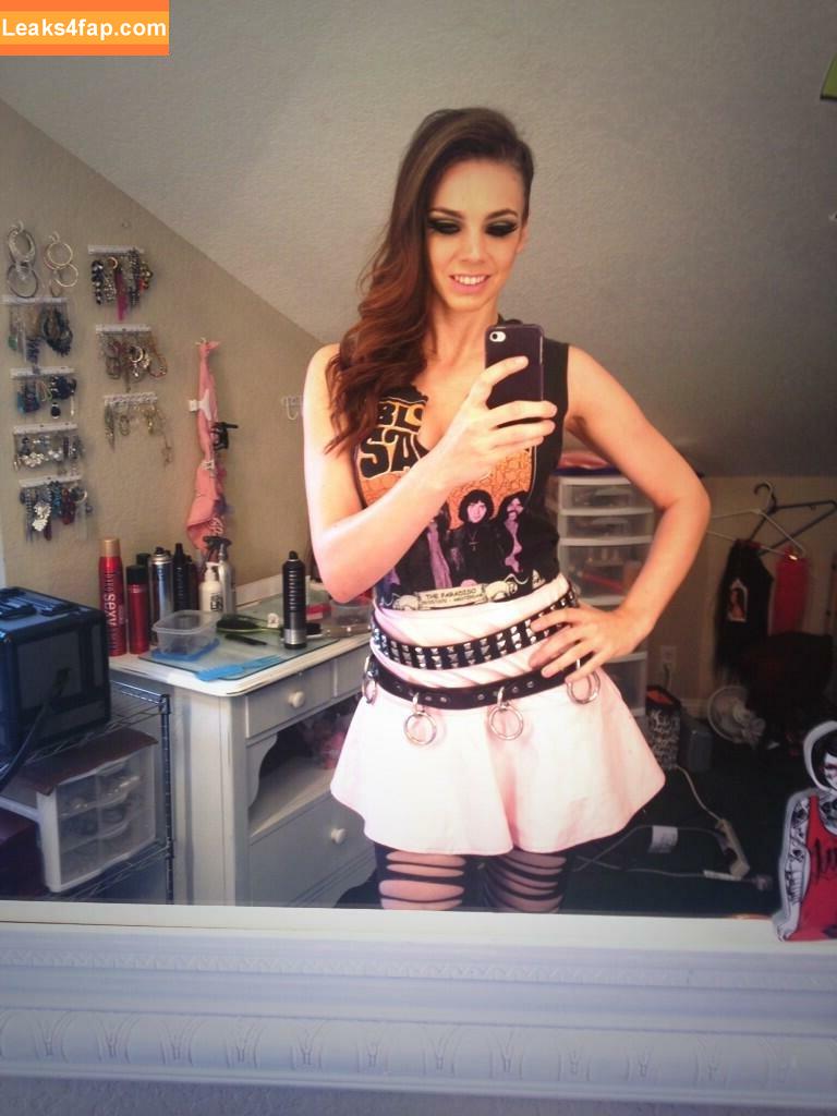 Tiffany Tyler / TiffanyTylerXxX / fishiebug слитое фото фото #0328