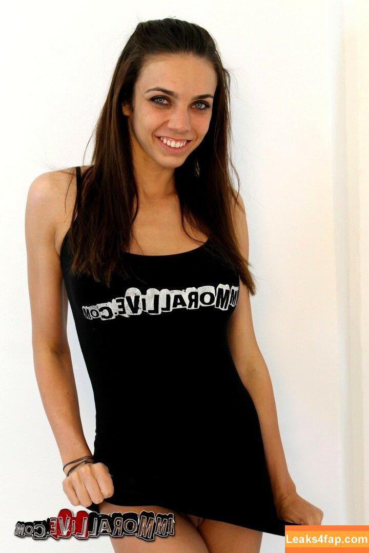 Tiffany Tyler / TiffanyTylerXxX / fishiebug слитое фото фото #0402