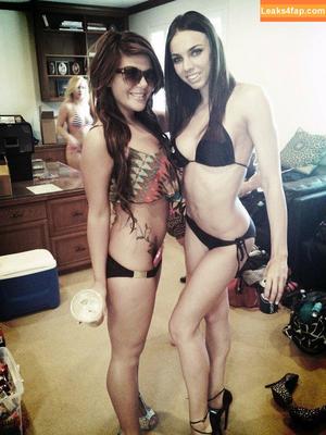 Tiffany Tyler фото #0322