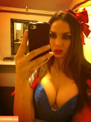 Tiffany Tyler фото #0325