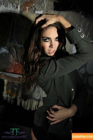 Tiffany Tyler фото #0759