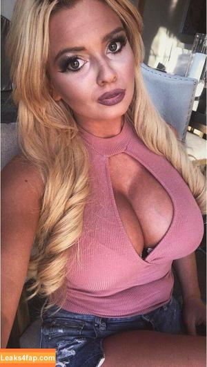 Tiffany White photo #0075