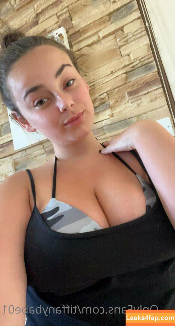 Tiffanybabe01 / tiffany.babe01 leaked photo photo #0024