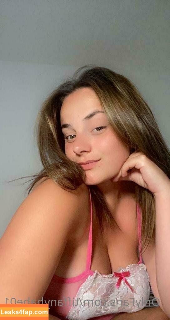 Tiffanybabe01 / tiffany.babe01 leaked photo photo #0091