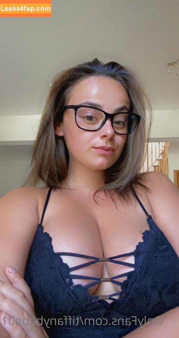 Tiffanybabe01 / tiffany.babe01 leaked photo photo #0097