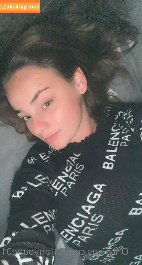 Tiffanybabe01 / tiffany.babe01 leaked photo photo #0140