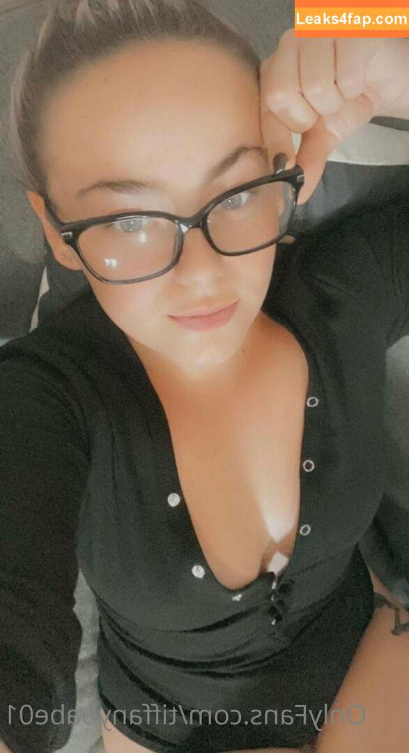 Tiffanybabe01 / tiffany.babe01 leaked photo photo #0141