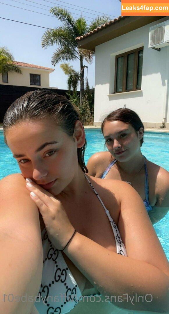 Tiffanybabe01 / tiffany.babe01 leaked photo photo #0212