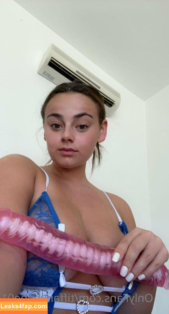 Tiffanybabe01 / tiffany.babe01 leaked photo photo #0251