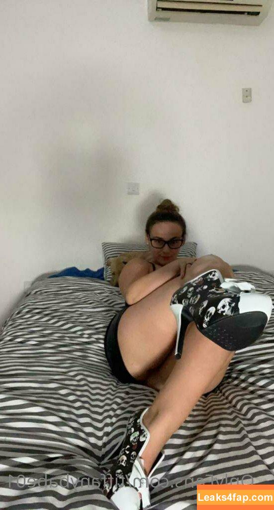 Tiffanybabe01 / tiffany.babe01 leaked photo photo #0328