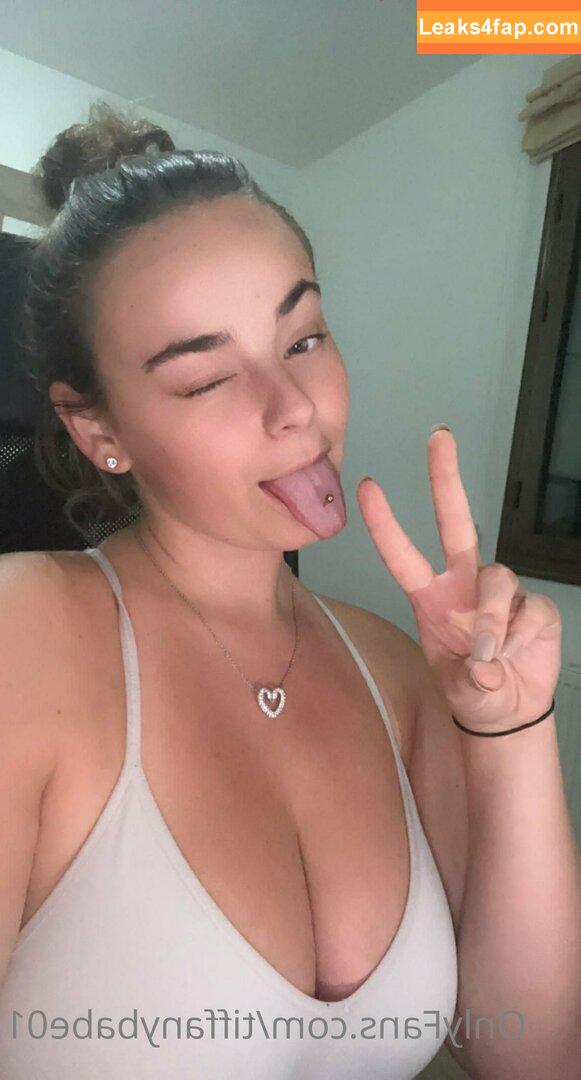 Tiffanybabe01 / tiffany.babe01 leaked photo photo #0340