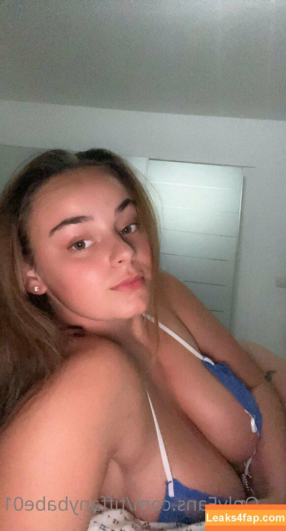 Tiffanybabe01 / tiffany.babe01 leaked photo photo #0371
