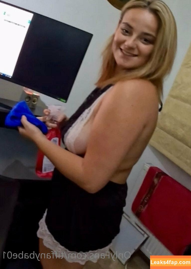 Tiffanybabe01 / tiffany.babe01 leaked photo photo #0432