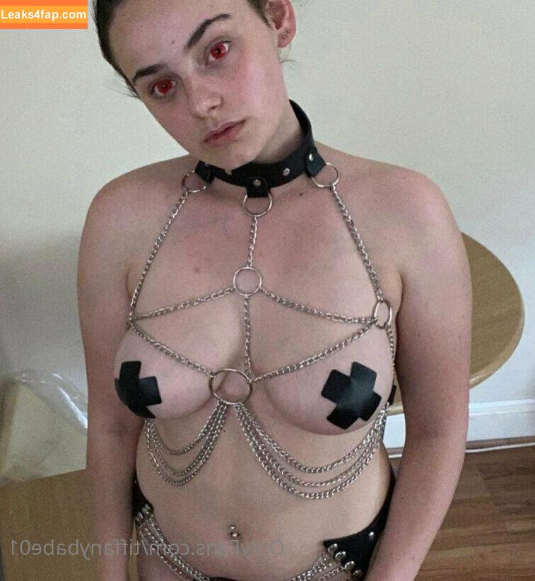 Tiffanybabe01 / tiffany.babe01 leaked photo photo #0500