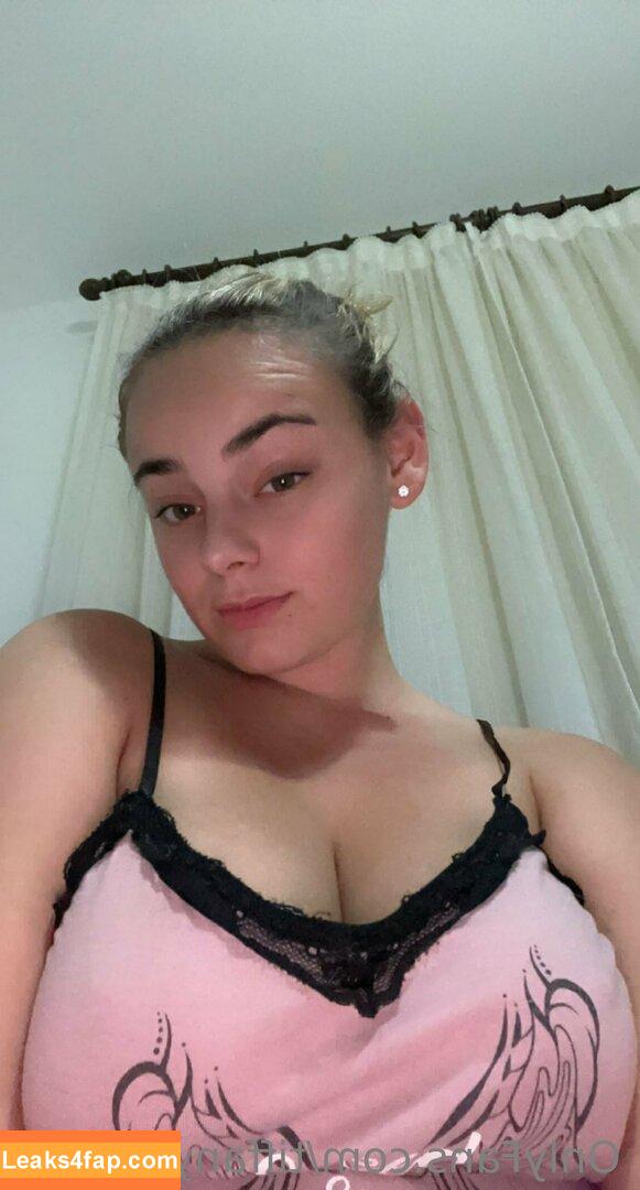 Tiffanybabe01 / tiffany.babe01 leaked photo photo #0511