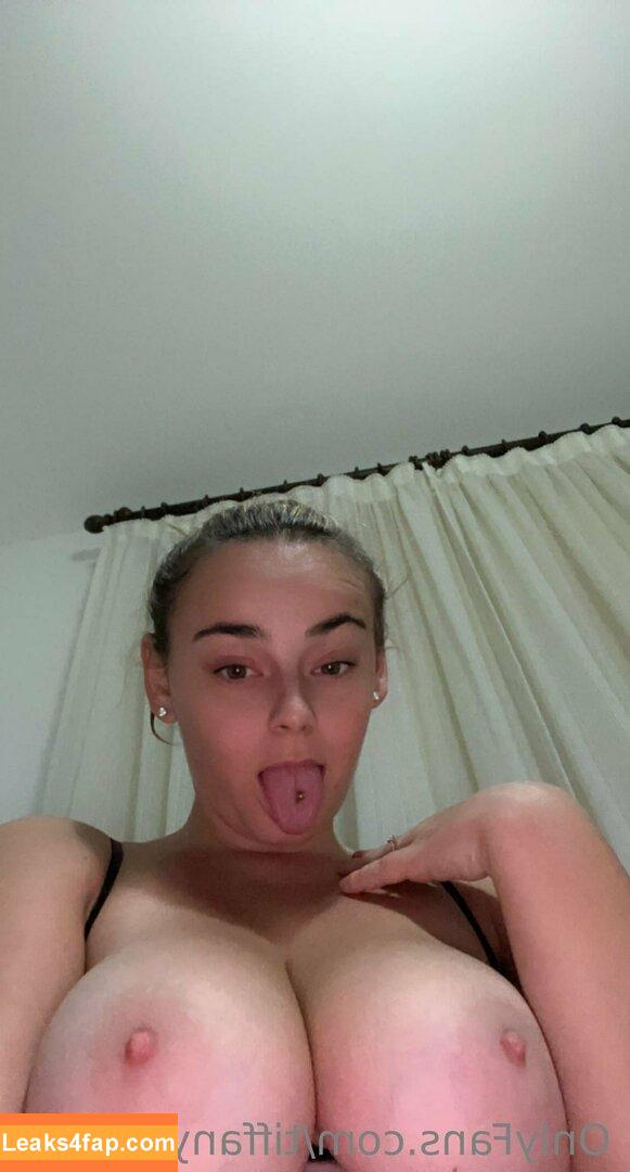 Tiffanybabe01 / tiffany.babe01 leaked photo photo #0512