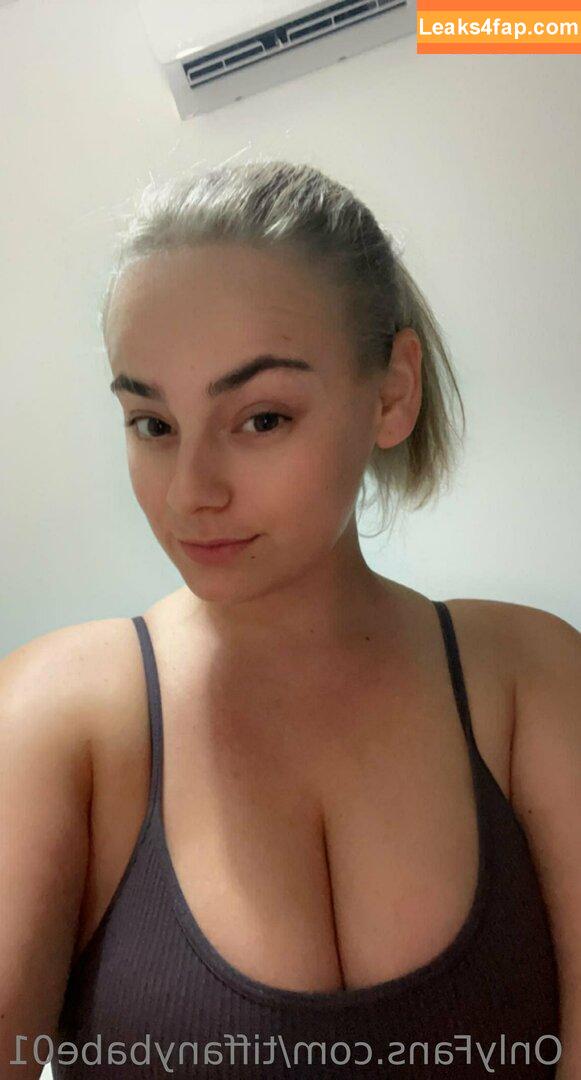 Tiffanybabe01 / tiffany.babe01 leaked photo photo #0576