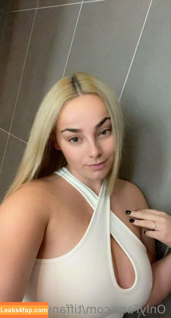 Tiffanybabe01 / tiffany.babe01 leaked photo photo #0653